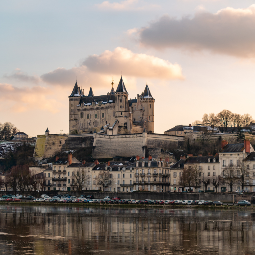Saumur à travers les siècles